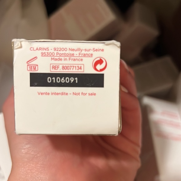 CLARINS Double Serum Eye- NEW IN BOX!! - Picture 4 of 4